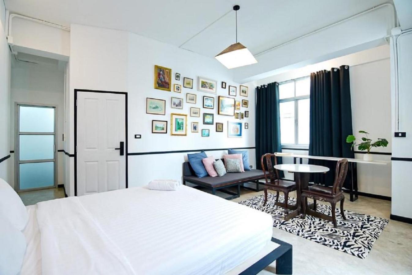 The Character Yaowarat V เดอะ คาแรคเตอร์ เยาวราช 3 Apartment Bangkok Exterior photo